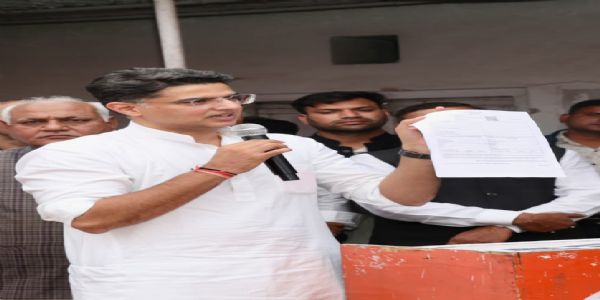 भाजपा सरकार ने संवैधानिक संस्थाओं में सेंधमारी करके लोकतंत्र को कमजोर करने का काम किया: सचिन पायलट