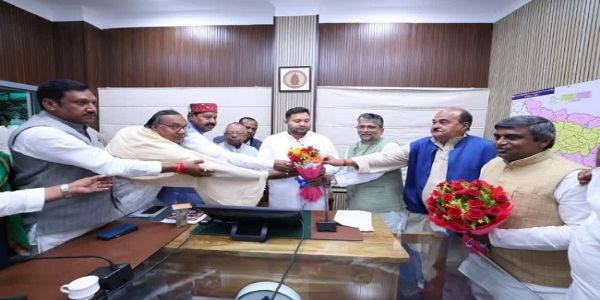 तेजस्वी यादव चुने गए राजद विधायक दल के नेता