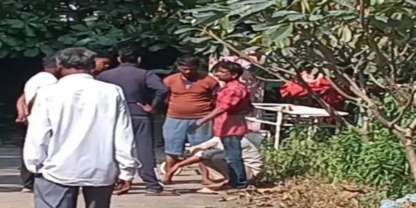 कोरबा : अनियंत्रित होकर पलटी पिकअप, एक मजदूर की मौत, चार घायल