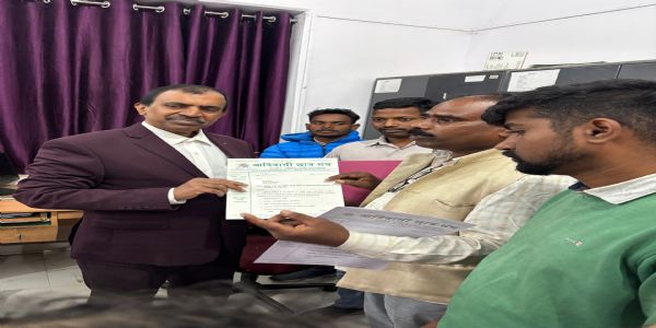 तोलोंग सिकी लिपि को विश्वविद्यालय पाठ्यक्रम में शामिल करने की रखी मांग