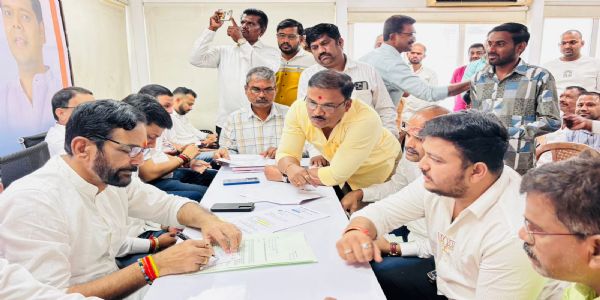 खस्ता हाल में कासरवडावली उद्यान, विधायक केलकर करेंगे प्रशासन से चर्चा