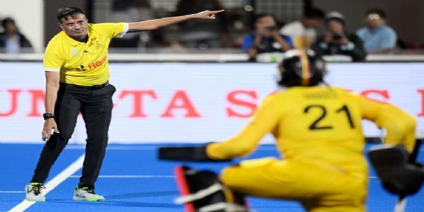 रघु प्रसाद आरवी को एफआईएच ‘अंपायर ऑफ द ईयर 2025