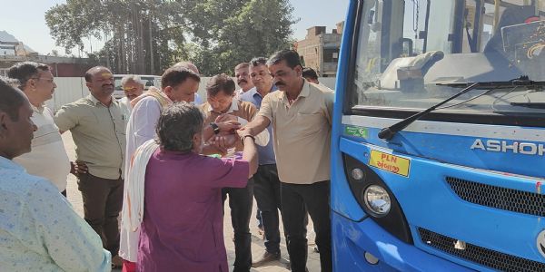अंबाजी में एसटी बस स्टेशन का पता बदला, पुराने कॉलेज भवन में शुरू हुआ नया अस्थायी बस स्टैंड