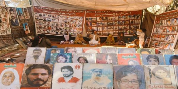 क्वेटा में लगा शिविर। क्वेटा में लगा शिविर।