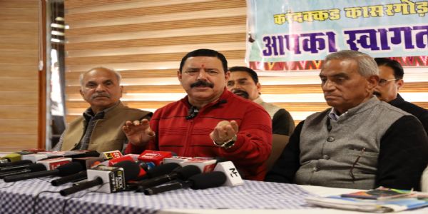 व्यवस्था परिवर्तन की सरकार में कर्मचारियों को समय पर ना वेतन ना पेंशन : घनश्याम शर्मा