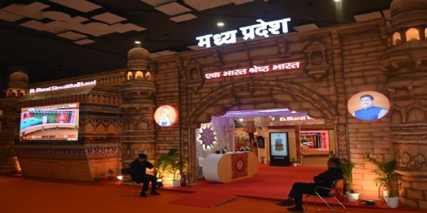 भारतीय अंतरराष्ट्रीय व्यापार मेले में आकर्षण का केंद्र बनीं मप्र की विरासत से विकास की झांकियां