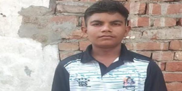 लापता किशोर की ईंट से सिर से कूचकर हत्या, जंगल में मिला शव