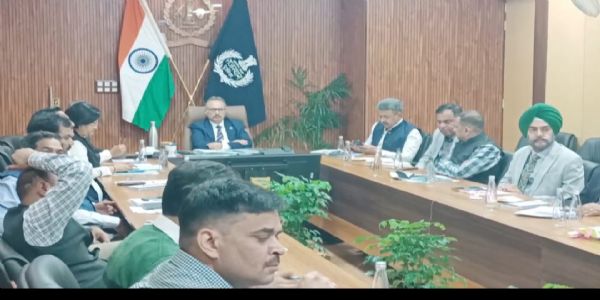 आतंकवादी घटनाओं पर सतर्कता के लिए बोले: डीजीपी