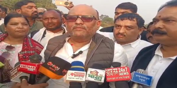 सोनभद्र खनन हादसा : पीड़ित परिवार को मिले 50 लाख का मुआवजा और सरकारी नौकरी-अजय राय