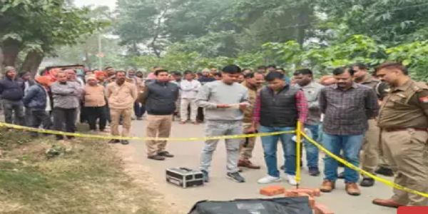 बलिया में धारदार हथियार से काट कर युवक की हत्या