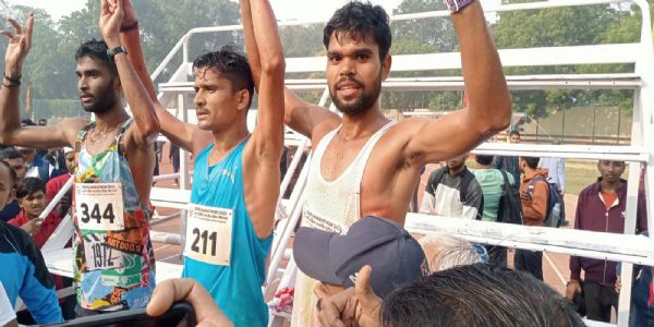40वी इंदिरा मैराथन में प्रदीप सिंह चौहान व रीनू ने प्रथम स्थान पर  मारी बाजी