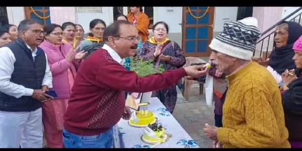 मंडी में श्री सत्य साईं बाबा के 100वें जन्म दिवस की धूम, महिला सशक्तिकरण संगोष्ठी में