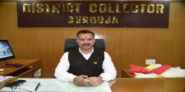 अंबिकापुर: ठंड बढ़ने पर सरगुजा कलेक्टर का बड़ा निर्णय, 31 जनवरी 2026 तक बदला स्कूल समय