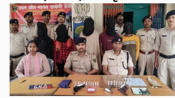 पुलिस गिरफ्त में आरोपी