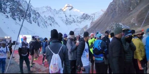 आदि कैलाश में  हाई एल्टीट्यूड अल्ट्रा रन मैराथन।