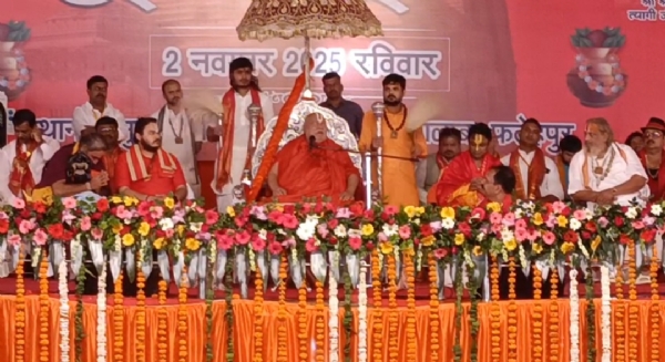 जगन्नाथ मंदिर के भूमि पूजन यें पहुंचे जगतगुरु रामभद्राचार्य जगन्नाथ मंदिर के भूमि पूजन यें पहुंचे जगतगुरु रामभद्राचार्य