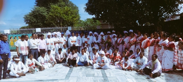 भगवान बिरसा मुंडा की जन्मस्थली उलिहातु की मिट्टी से  छत्तीसगढ़ में  बनेगी धरती अब की प्रतिमा