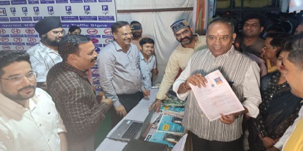 राज्योत्सव में उमड़ा उत्साह, अजय चंद्राकर ने किया स्टालों का निरीक्षण