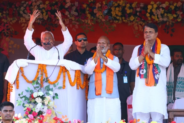 नीतीश कुमार नीतीश कुमार