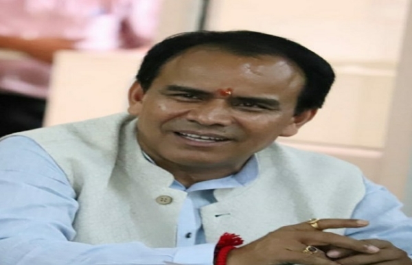 विद्यालयी शिक्षा मंत्री डॉ.धन सिंह रावत