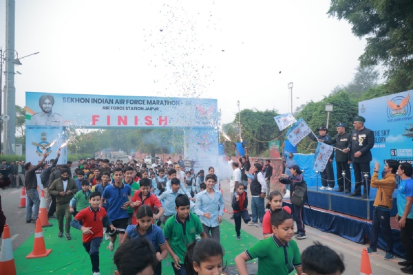 भारतीय वायु सेना स्टेशन जयपुर ने किया सेखों मैराथन का आयाेजन