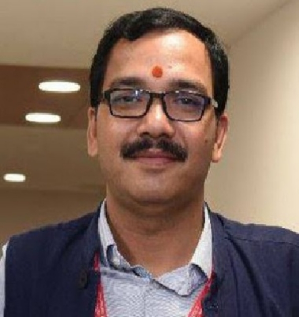 डाॅ. मयंक चतुर्वेदी