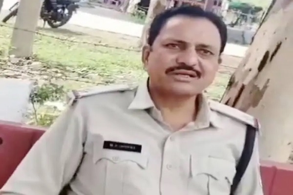 शाजापुर : एएसआई का रिश्वत मांगते वीडियो वायरल, एसपी ने किया लाइन अटैच
