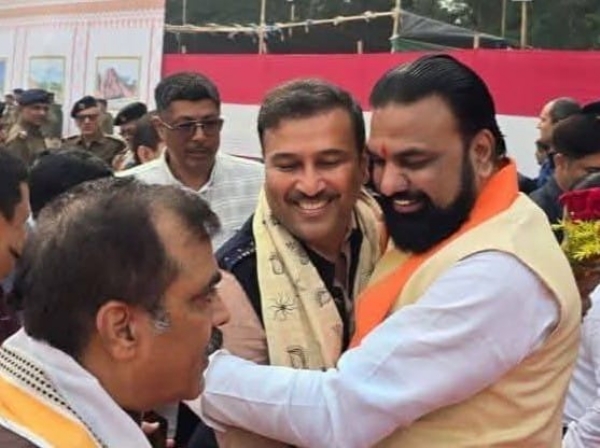 कार्यक्रम में सुदेश महतो कार्यक्रम में सुदेश महतो