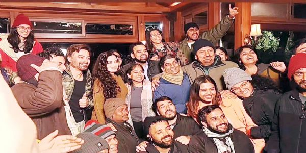 नैनीताल में फिल्म ‘दो दिल’ की डेढ़ माह की शूटिंग पूरी