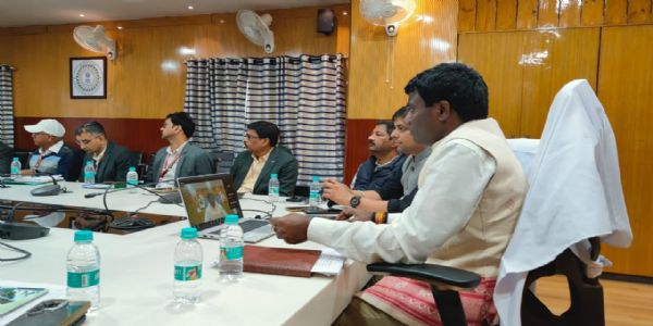 आवेदनों के निष्पादन में कोताही बरती तो होगी कार्रवाई : भजन्त्री