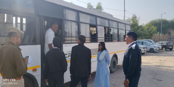 न्यायाधीश मांडवी राजवी ने की बाल वाहिनियों में आकस्मिक चैकिंग