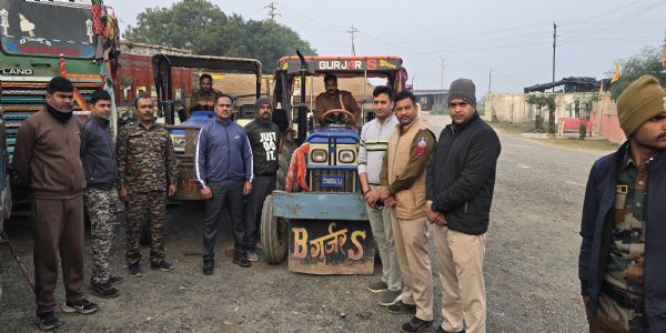 मुरैना: अवैध रेत का परिवहन करते दो ट्रैक्टर जब्त