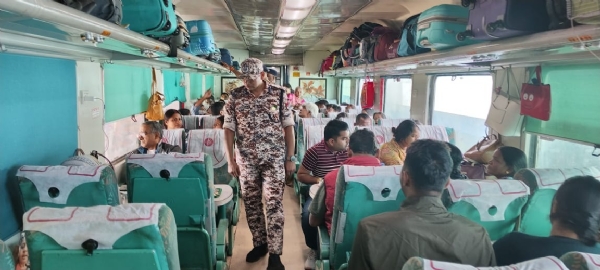 खड़गपुर रेलवे स्टेशन पर सुरक्षा jaancg खड़गपुर रेलवे स्टेशन पर सुरक्षा jaancg