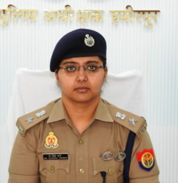 लापरवाही बरतने पर प्रभारी निरीक्षक समेत दो इंस्पेक्टर लाइनहाजिर