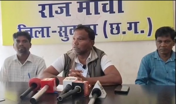 सुकमा में मनीष कुंजाम की प्रेस वार्ता