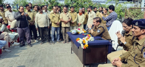 जीआरपी का नवाचार: ऑटो के क्यूआर कोड से होगी यात्रियों की सुरक्षा