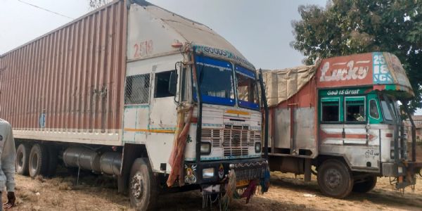 बंगाल जा रहा भैंस लदा दो कंटेनर पकड़ाया, छह आरोपित हिरासत में