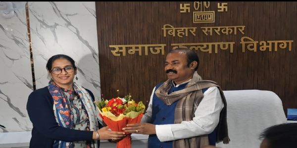 मदन सहनी ने औपचारिक रूप से अपने विभाग का पदभार ग्रहण किया