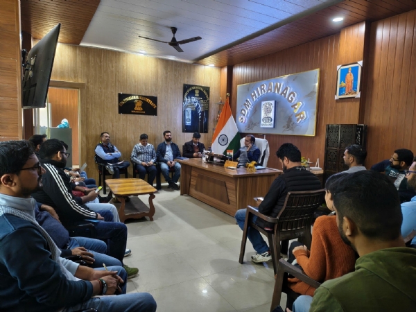 SDM Hiranagar held a review meeting of Mission Yuva.