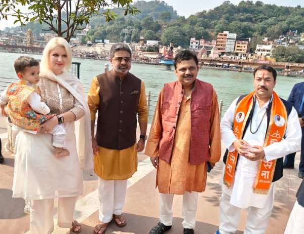 अभिषेक वर्मा हरिद्वार में