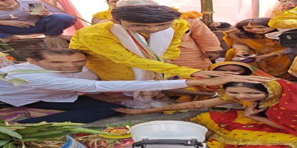 मैथमेटिक्स गुरु के भतीजी की शादी समारोह में शामिल हुए द ग्रेट खली