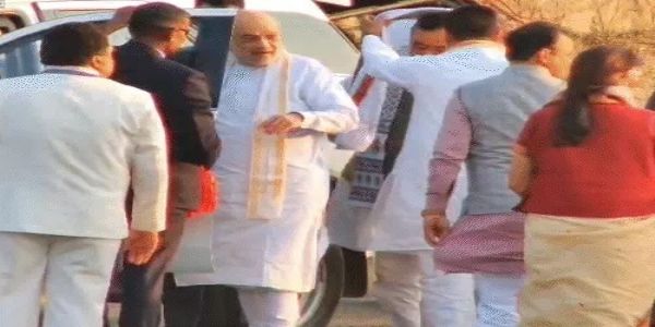 (अपडेट) रणकपुर में शाही शादी: सिक्किम के राज्यपाल ओम माथुर की पोती कोमल का भव्य विवाह, देशभर के दिग्गज नेताओं का जमावड़ा