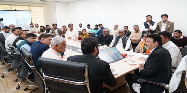 गुरुग्राम: गांवों में पीने के पानी की उपलब्धता सुनिश्चित करे जीएमडीए: राव नरबीर सिंह