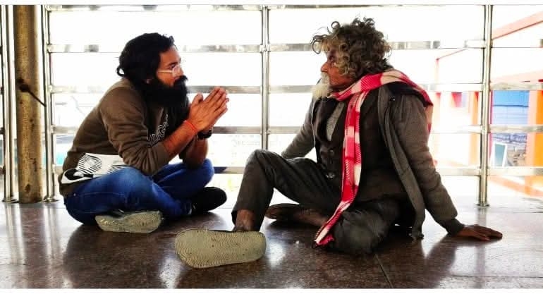 आज़ाद पाण्डेय — “माँ के सपनों को साकार करने को जीवन समर्पित” आज़ाद पाण्डेय — “माँ के सपनों को साकार करने को जीवन समर्पित”