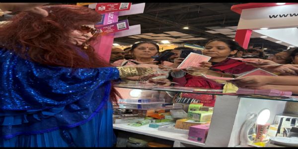 शहनाज हुसैन शहनाज हुसैन