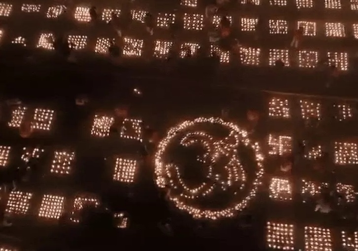 ओरछा के कंचना घाट पर सवा लाख दीप प्रज्वलित