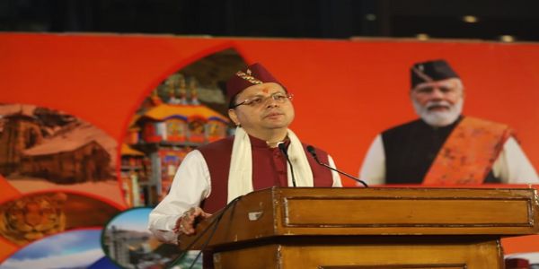 मुख्यमंत्री पुष्कर सिंह धामी प्रगति मैदान नई दिल्ली में भारत अन्तर्राष्ट्रीय व्यापार मेले में आयोजित उत्तराखण्ड दिवस में संबोधित करते।