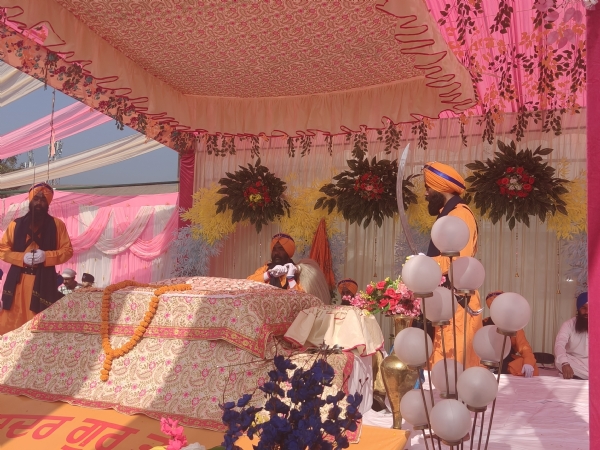 गुरु तेग बहादुर जी के 350 वें  शहीदी दिवस पर नाहन में गुरमत समागम का आयोजन 