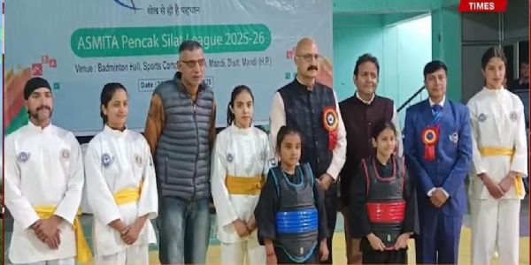 पेंचक सिलाट वुमेन लीग प्रतियोगिता में अमाहिरा ने जीता स्वर्ण पदक