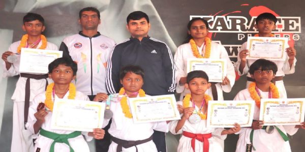 रांची की टीम ने ओपन कराटे चैंपियनशिप में जीता ओवरऑल खिताब